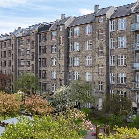 Cozy Apartment Next To The Metro Copenhagen Exterior photo